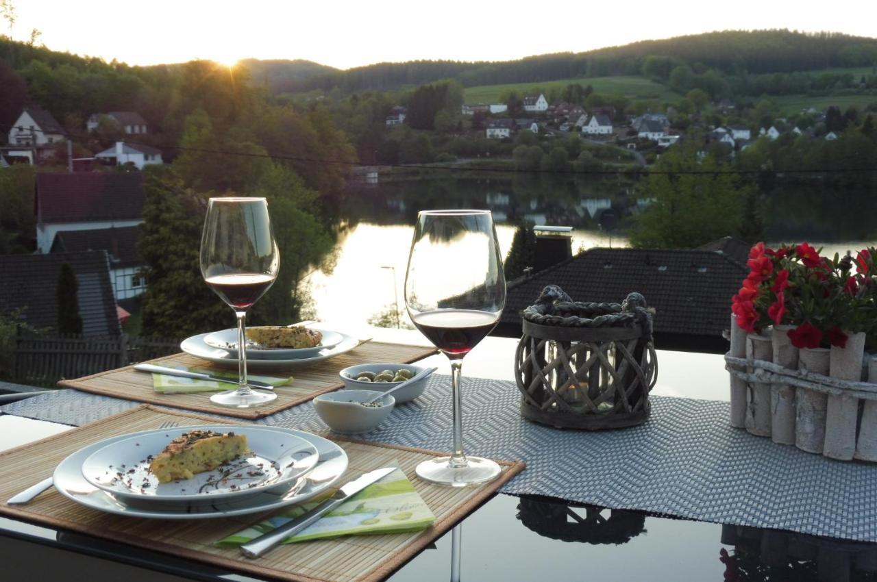 Exklusive Ferienwohnung 'Agger-Blick' Mit Grosser Seeblick-Terrasse & Sauna Gummersbach Exterior photo