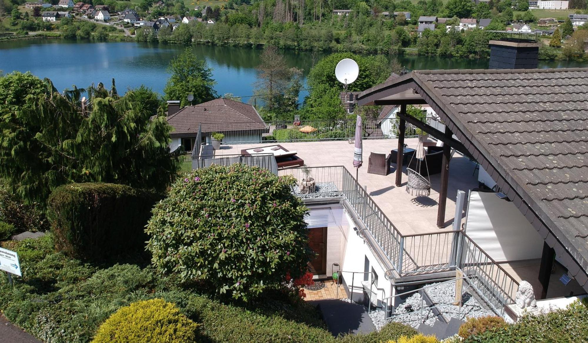 Exklusive Ferienwohnung 'Agger-Blick' Mit Grosser Seeblick-Terrasse & Sauna Gummersbach Exterior photo